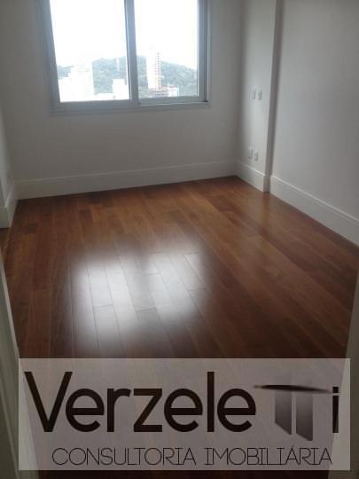 Apartamento à venda com 3 quartos, 180m² - Foto 19