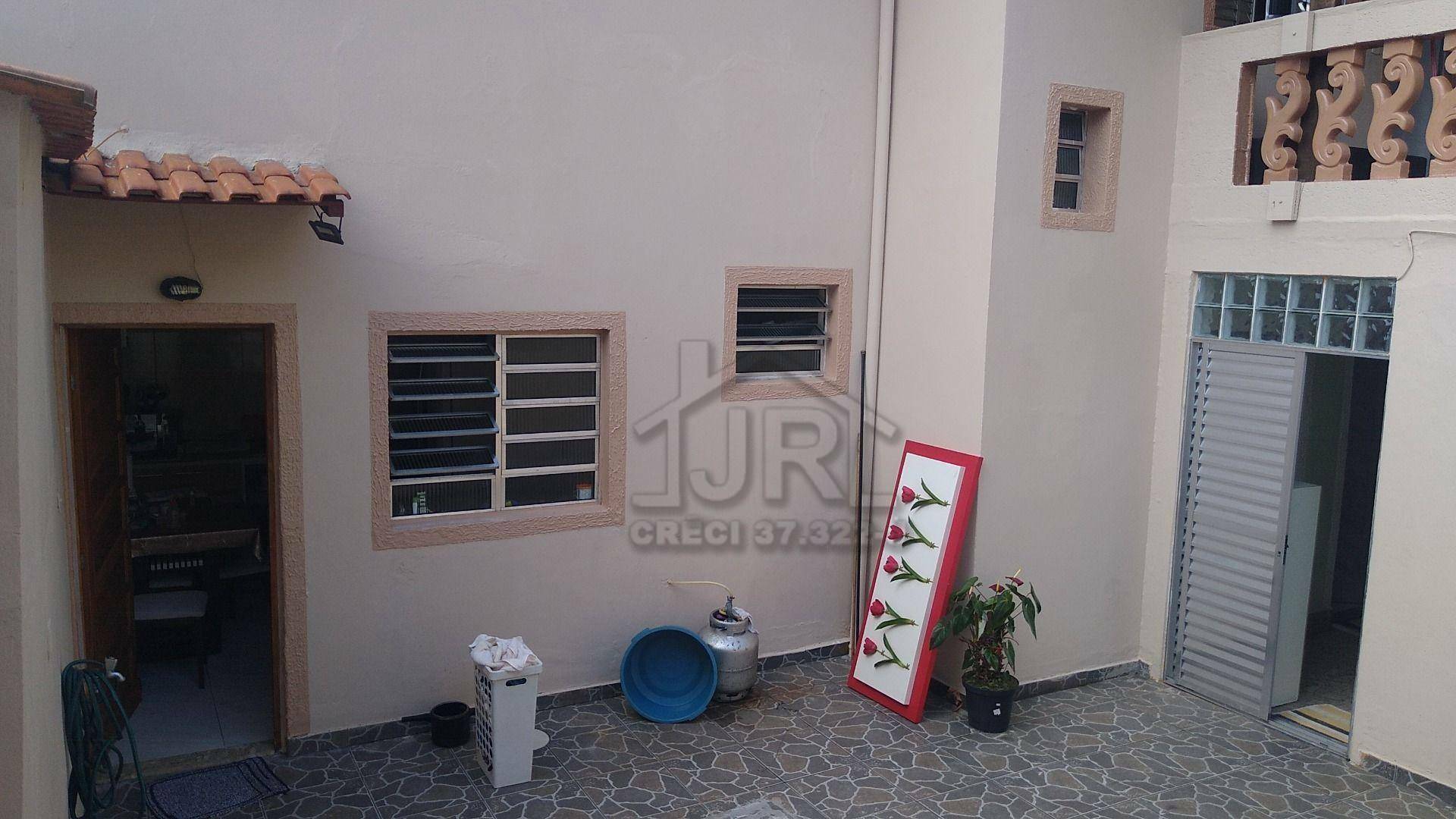 Casa à venda com 3 quartos, 103m² - Foto 2