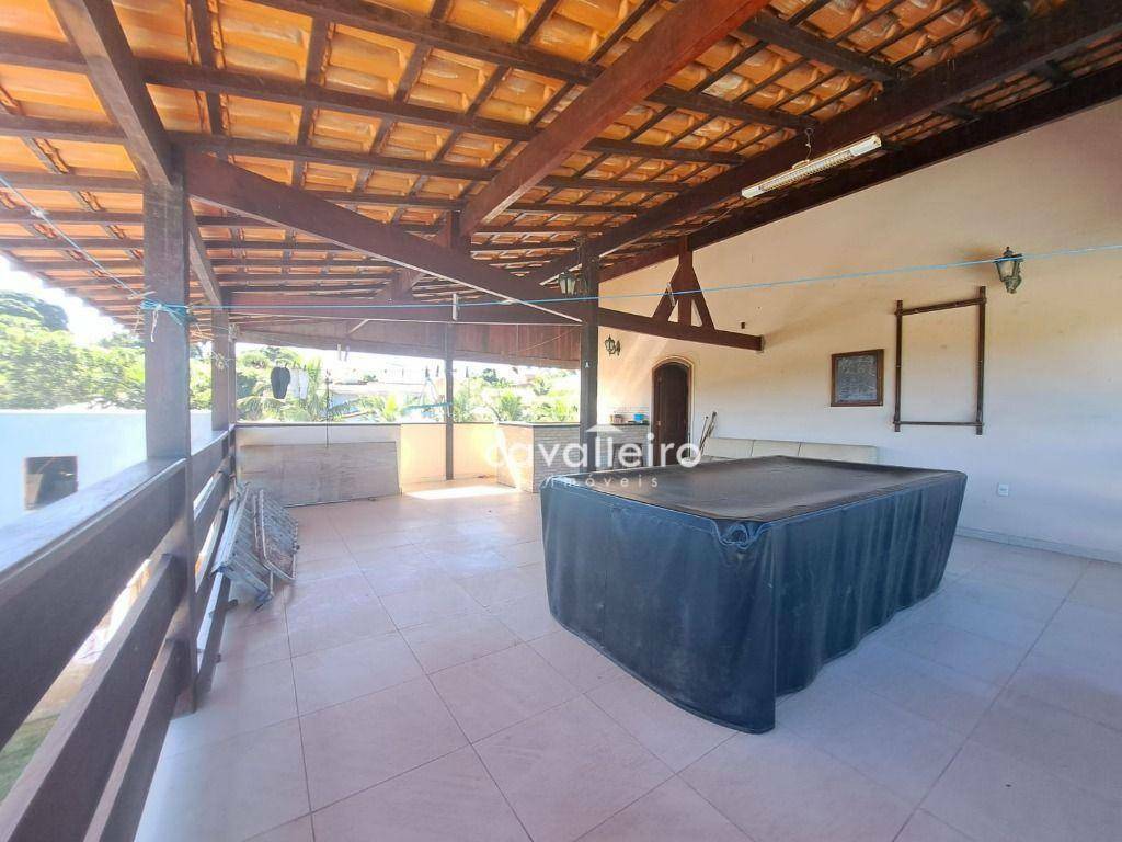 Casa à venda com 5 quartos, 214m² - Foto 13