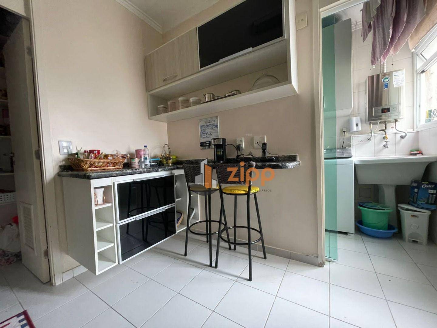 Apartamento à venda com 3 quartos, 92m² - Foto 8