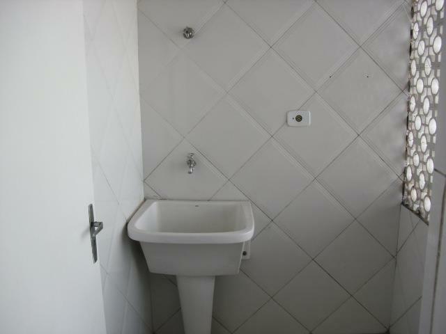 Apartamento para alugar com 1 quarto, 45m² - Foto 9