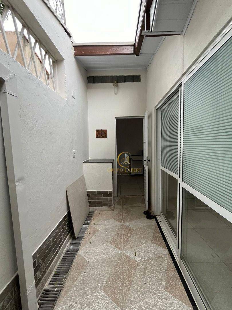 Casa de Condomínio à venda com 2 quartos, 155m² - Foto 2