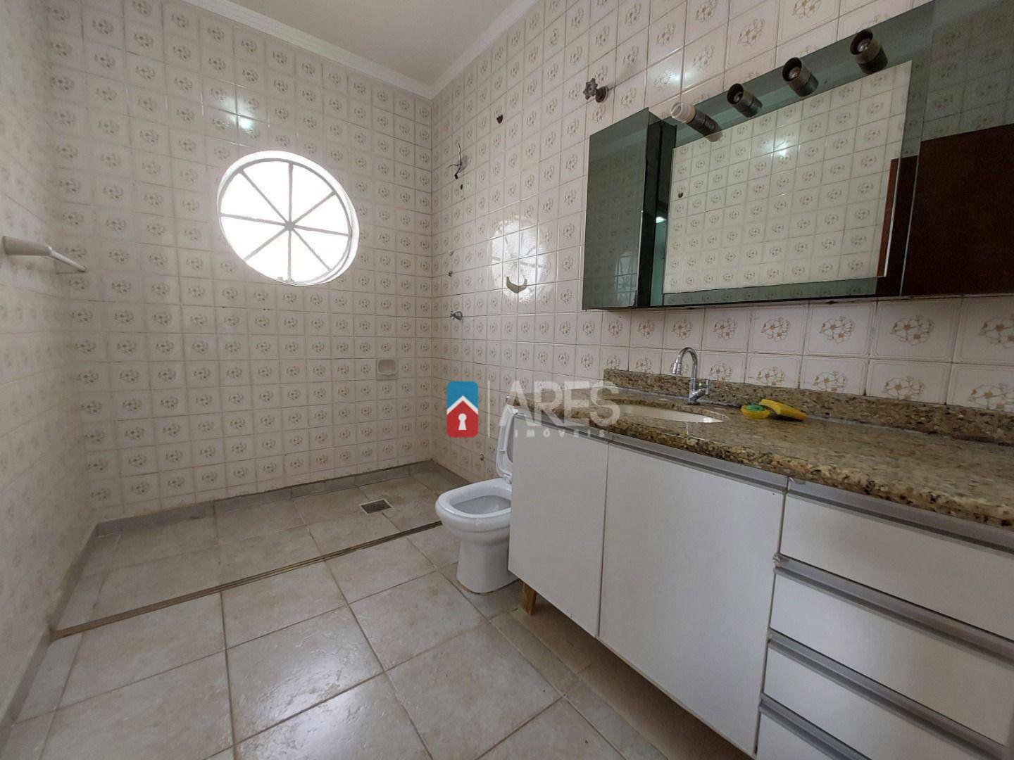 Casa para alugar com 2 quartos, 154m² - Foto 12