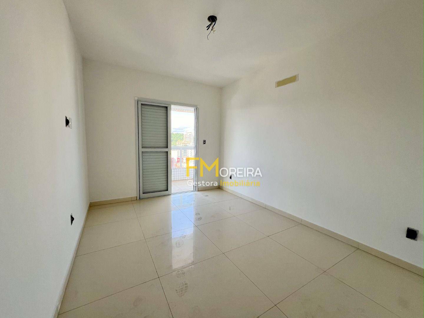 Apartamento à venda com 3 quartos, 123m² - Foto 8