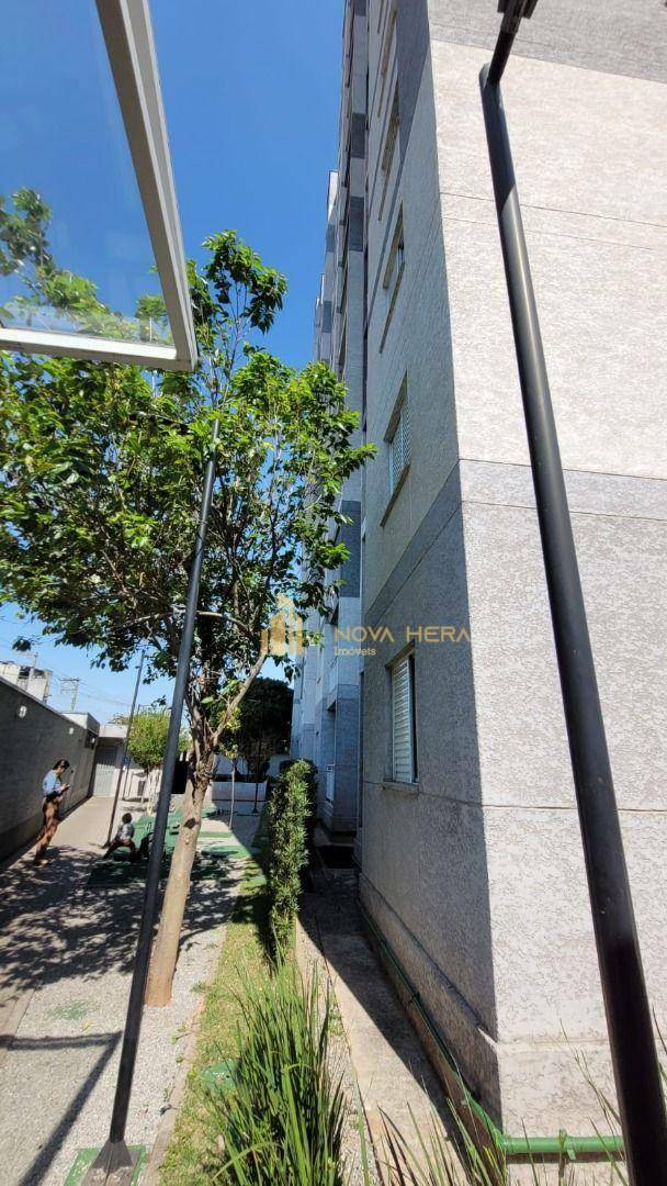 Apartamento à venda com 2 quartos, 52m² - Foto 16