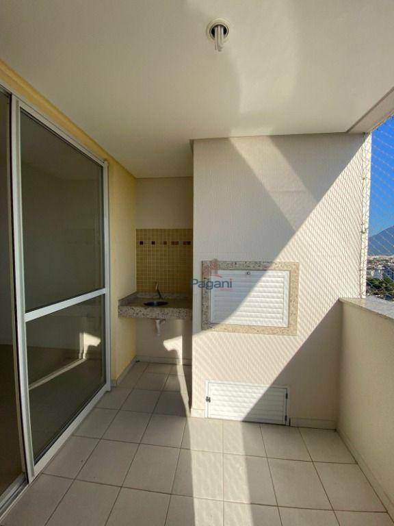 Apartamento à venda com 2 quartos, 83m² - Foto 12