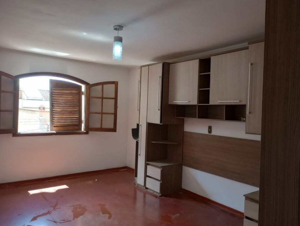 Sobrado para alugar com 2 quartos, 230m² - Foto 9