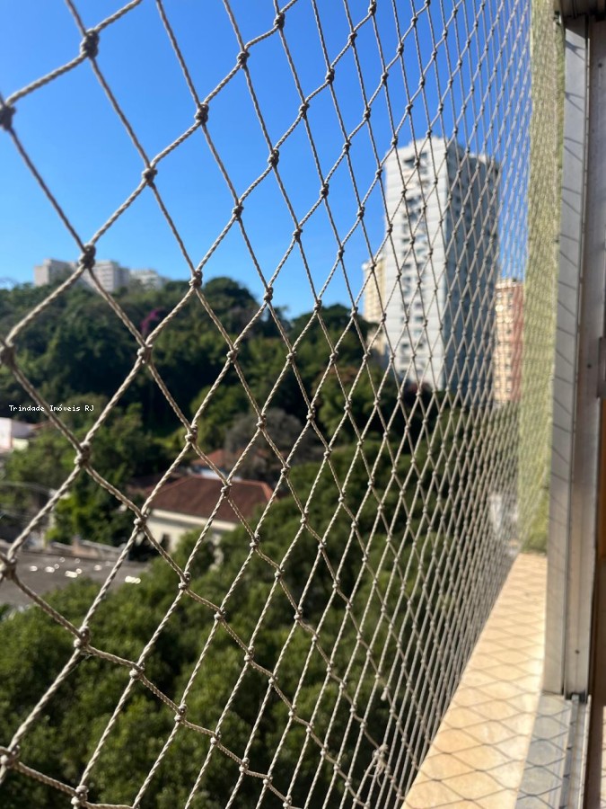 Apartamento à venda com 3 quartos, 95m² - Foto 1