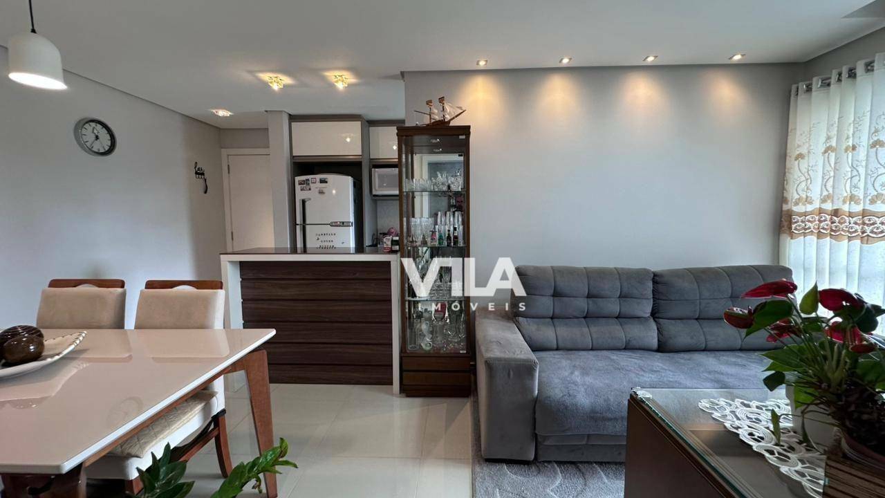 Apartamento à venda com 3 quartos, 73m² - Foto 4