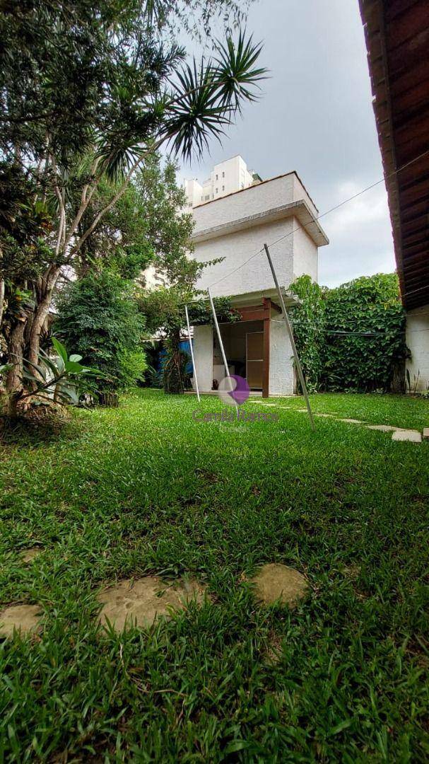 Casa para alugar com 3 quartos, 421m² - Foto 31