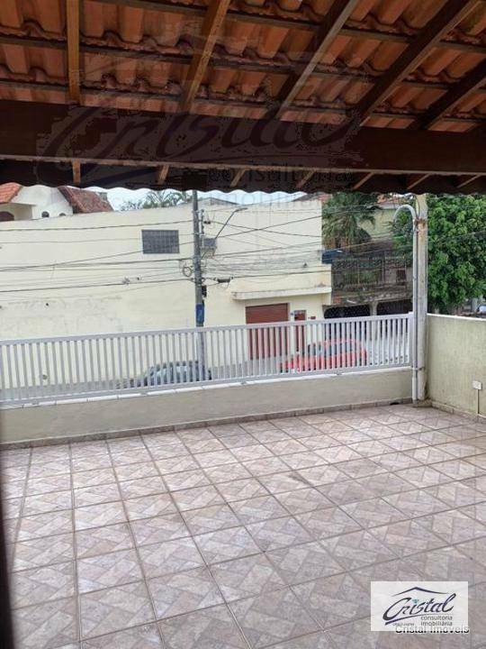 Casa à venda com 3 quartos, 180m² - Foto 25