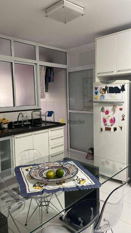 Apartamento à venda com 3 quartos, 134m² - Foto 15