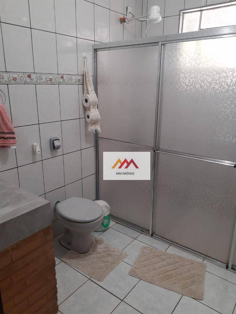 Chácara à venda com 3 quartos, 220m² - Foto 8