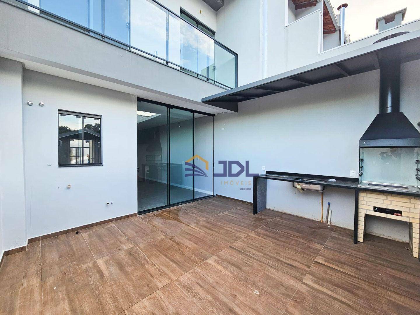 Casa à venda com 3 quartos, 118m² - Foto 8