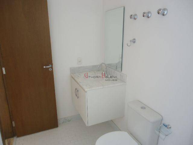 Casa de Condomínio para alugar com 3 quartos, 200m² - Foto 14