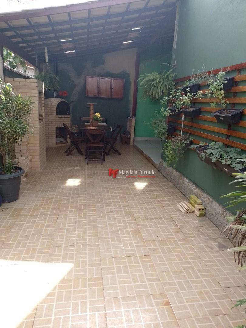 Casa à venda com 3 quartos, 140m² - Foto 15