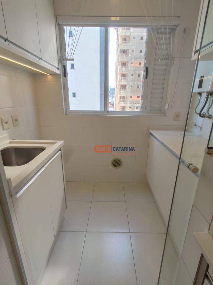 Apartamento à venda com 2 quartos, 102m² - Foto 19