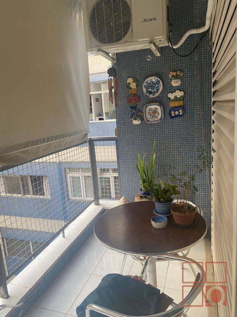 Apartamento à venda com 3 quartos, 133m² - Foto 17