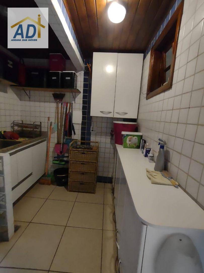 Casa de Condomínio à venda com 4 quartos, 247m² - Foto 6