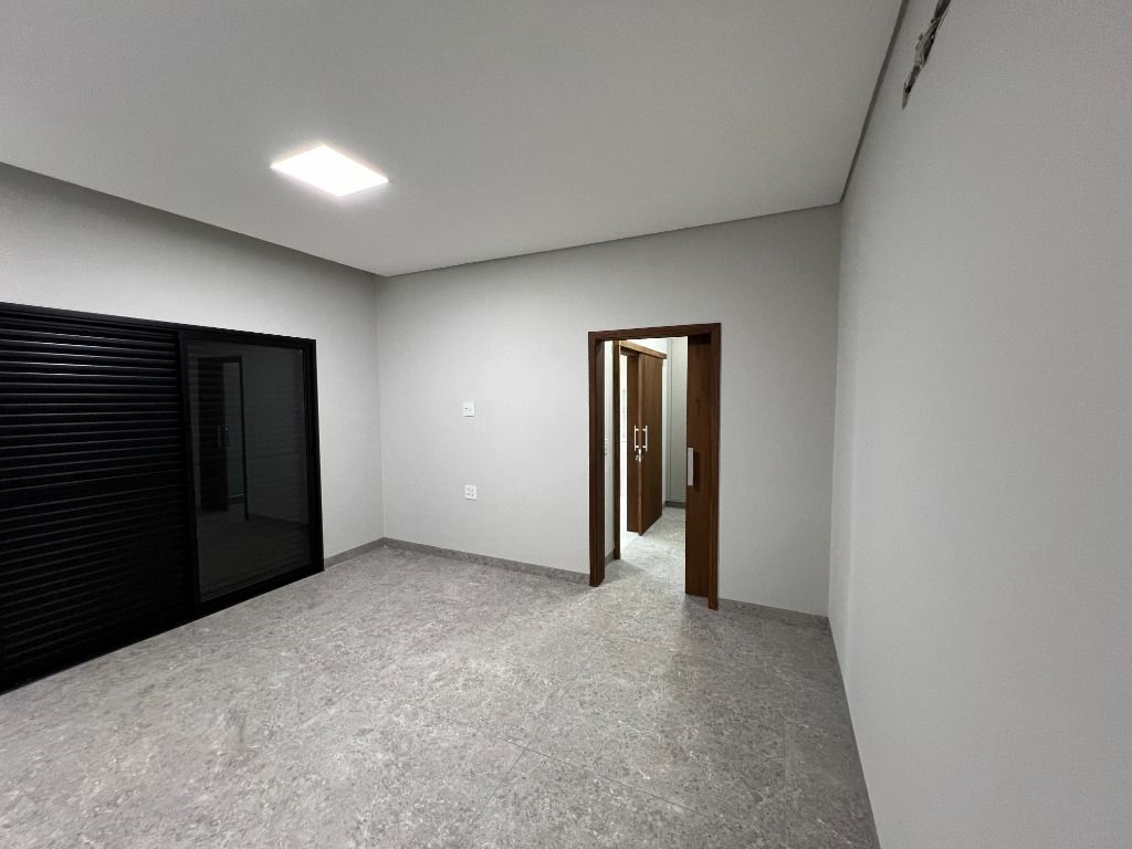 Casa de Condomínio à venda com 3 quartos, 211m² - Foto 12