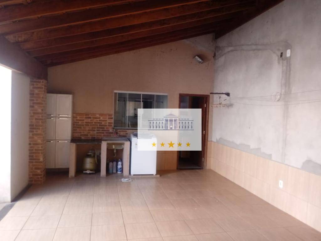 Casa à venda com 2 quartos, 160m² - Foto 15