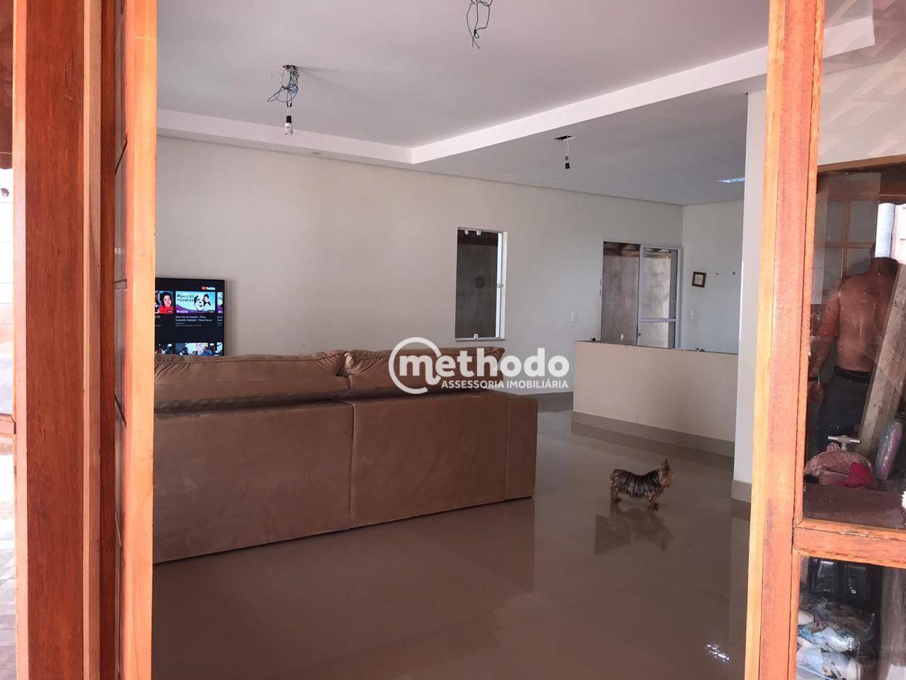 Chácara à venda com 4 quartos, 287m² - Foto 3