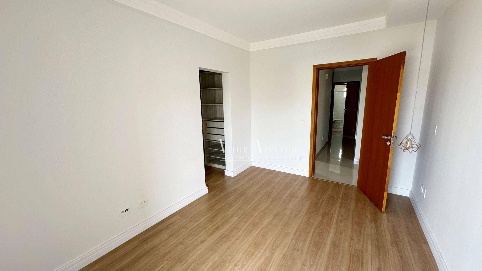 Casa de Condomínio à venda com 3 quartos, 224m² - Foto 18