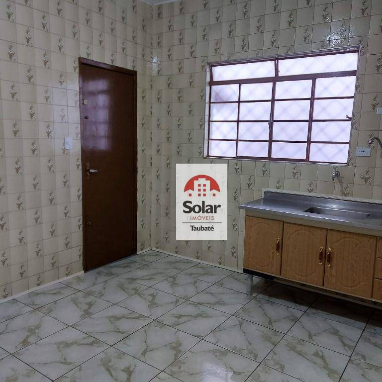 Casa à venda com 2 quartos, 70m² - Foto 5