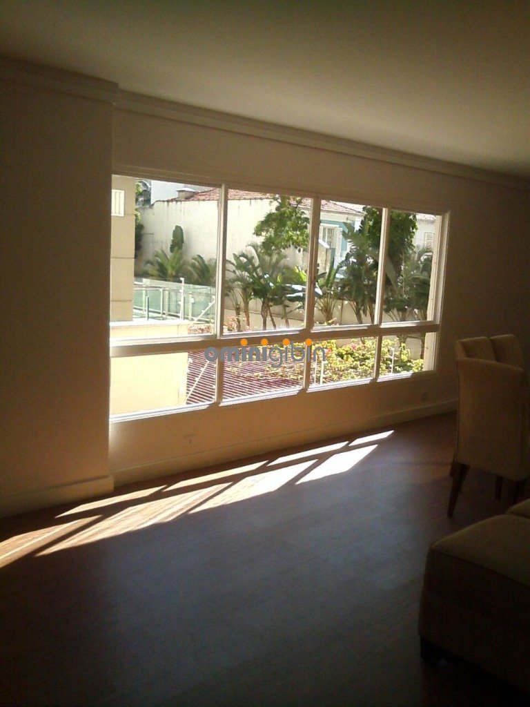 Apartamento à venda com 3 quartos, 180m² - Foto 13