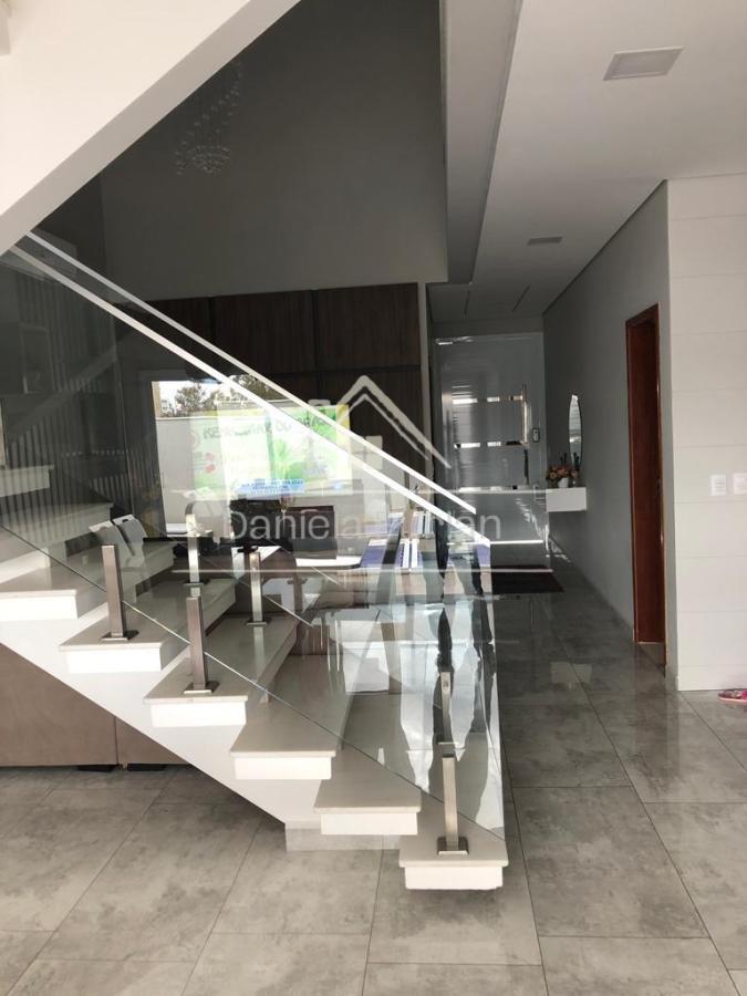 Casa de Condomínio à venda com 3 quartos, 259m² - Foto 5