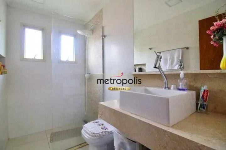 Sobrado à venda com 3 quartos, 196m² - Foto 11
