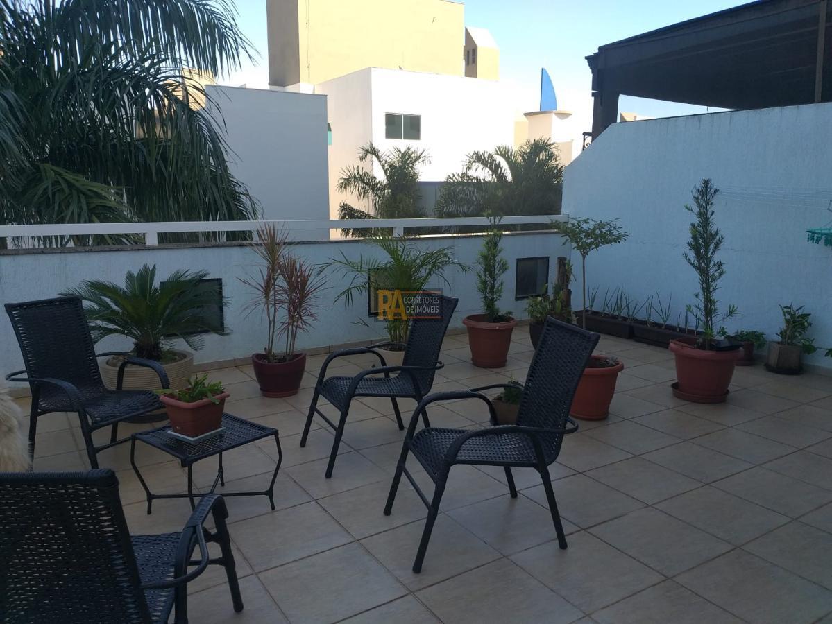 Apartamento à venda com 3 quartos, 181m² - Foto 19