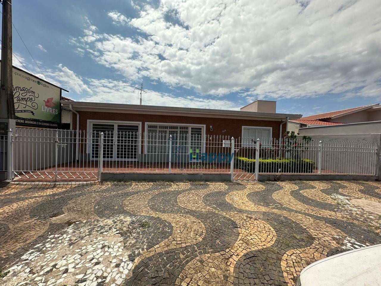 Casa à venda com 2 quartos, 146m² - Foto 1