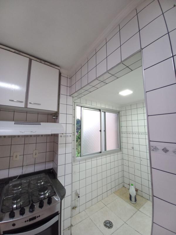 Apartamento à venda com 2 quartos, 64m² - Foto 6