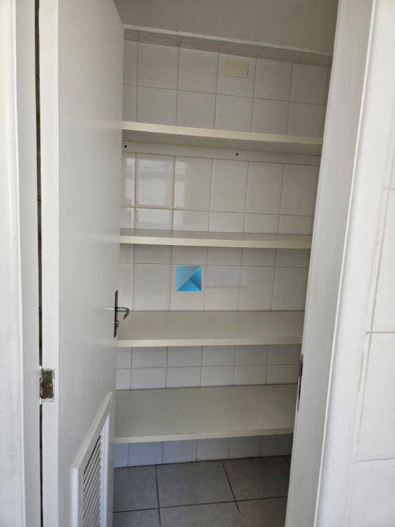 Apartamento para alugar com 3 quartos, 102m² - Foto 21