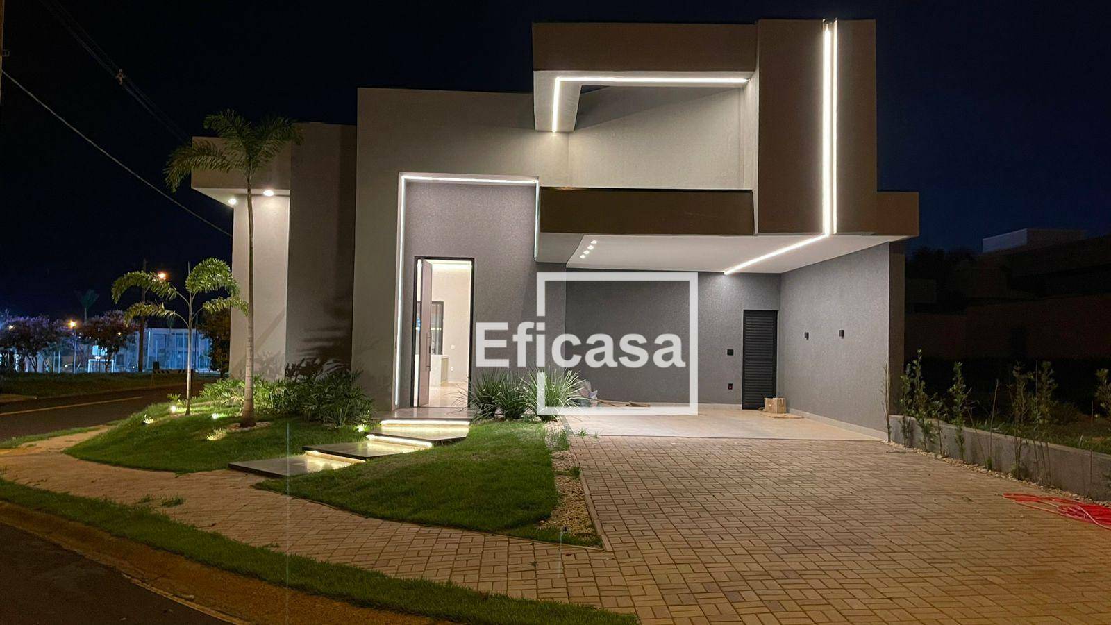 Casa de Condomínio à venda com 3 quartos, 198m² - Foto 2