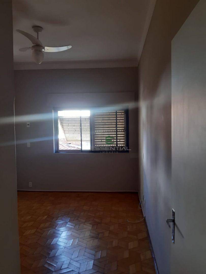 Apartamento à venda com 3 quartos, 170m² - Foto 1