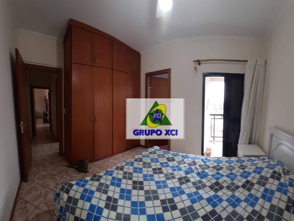 Apartamento à venda com 2 quartos, 104m² - Foto 17