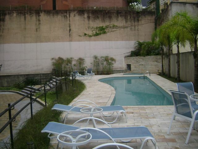 Apartamento à venda com 1 quarto, 57m² - Foto 2