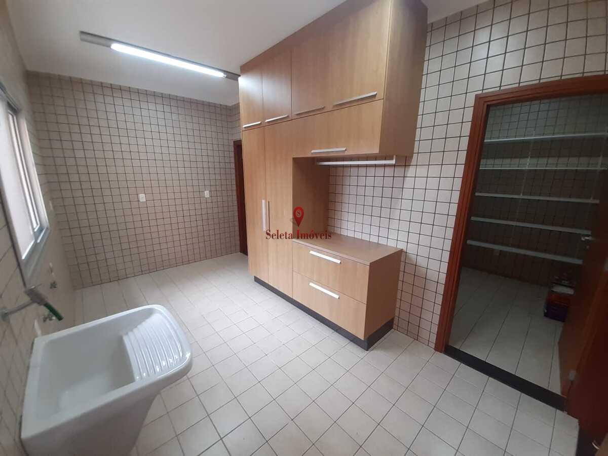 Casa de Condomínio à venda com 3 quartos, 573m² - Foto 14