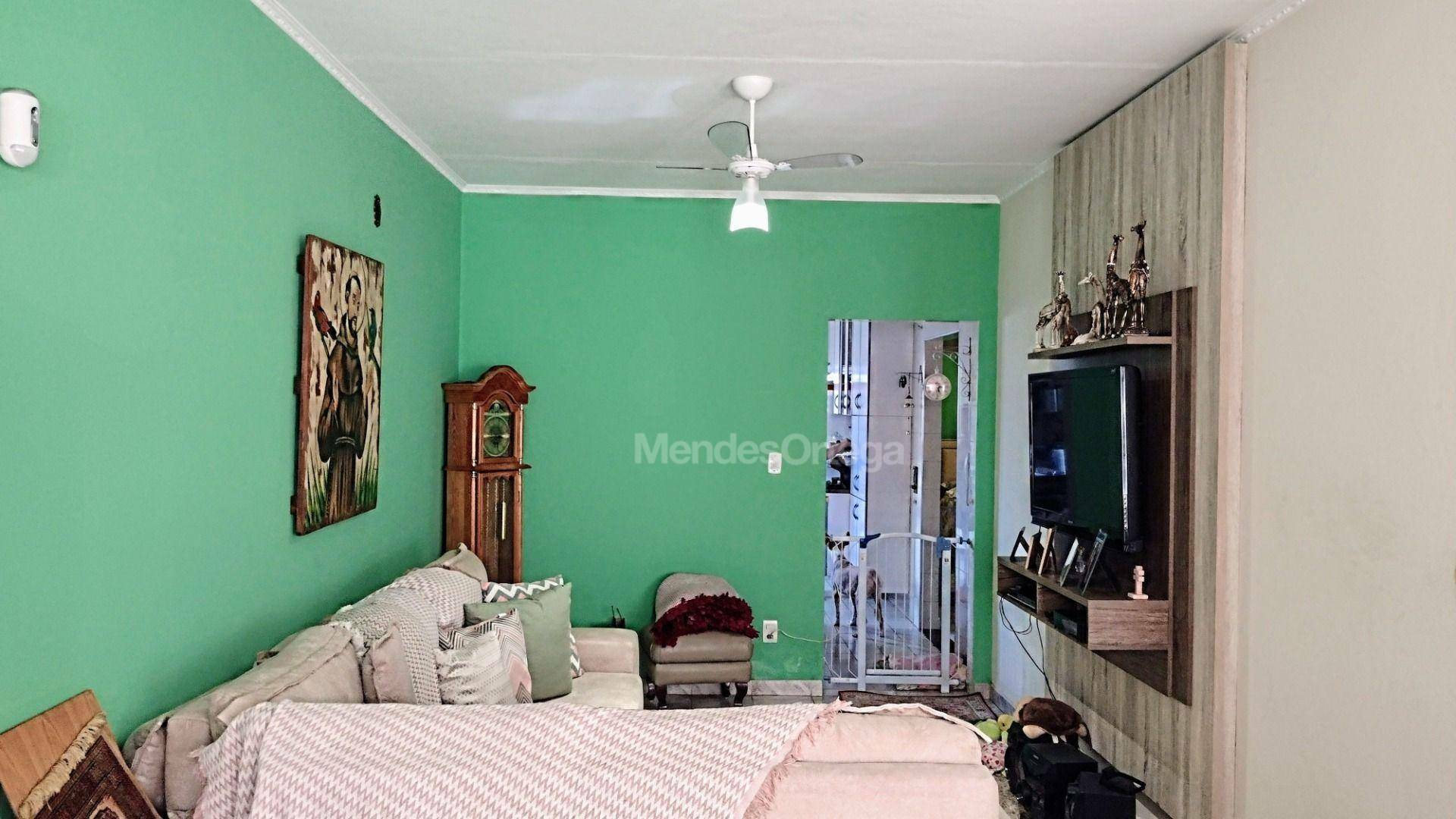 Casa à venda com 2 quartos, 198m² - Foto 3