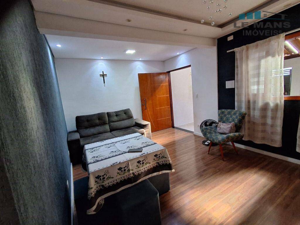 Casa à venda com 2 quartos, 90m² - Foto 9