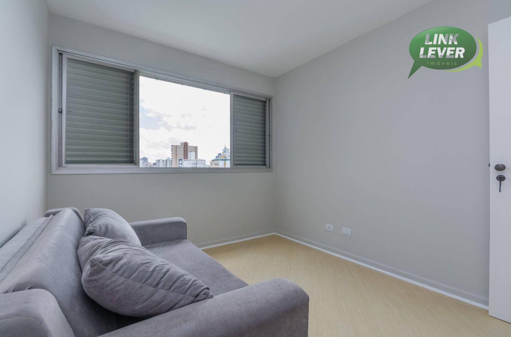 Apartamento para alugar com 3 quartos, 113m² - Foto 18