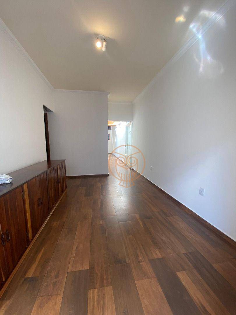 Casa para alugar com 2 quartos, 100m² - Foto 4