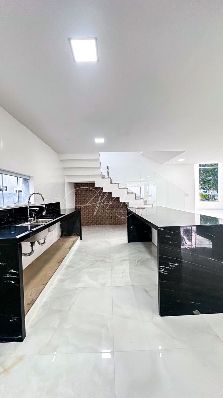 Casa de Condomínio à venda com 4 quartos, 380m² - Foto 14