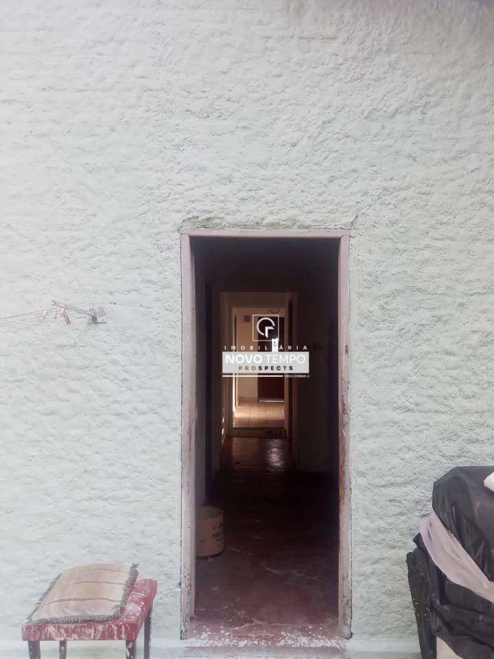 Casa à venda com 3 quartos, 80m² - Foto 9