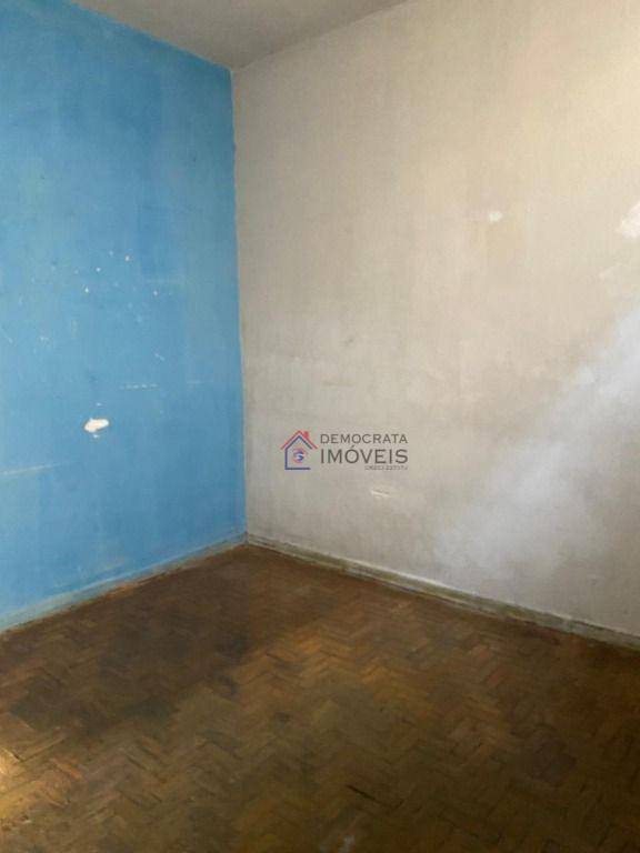 Sobrado à venda com 3 quartos, 138m² - Foto 4