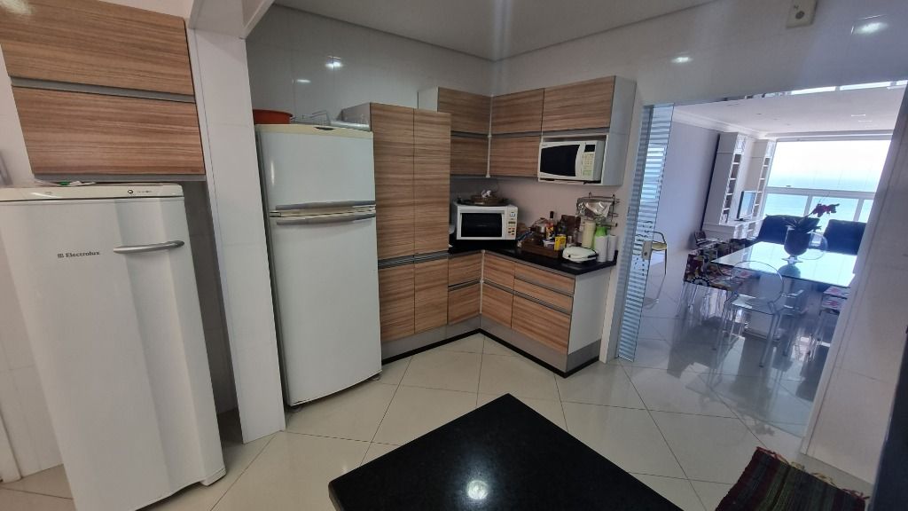 Apartamento à venda com 4 quartos, 180m² - Foto 26