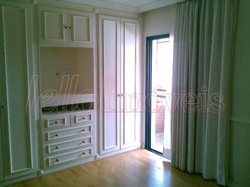 Apartamento para alugar com 4 quartos, 240m² - Foto 23