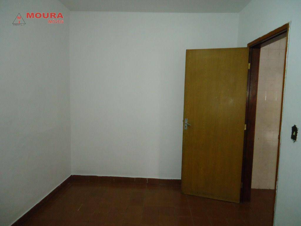 Casa à venda com 4 quartos, 130m² - Foto 10